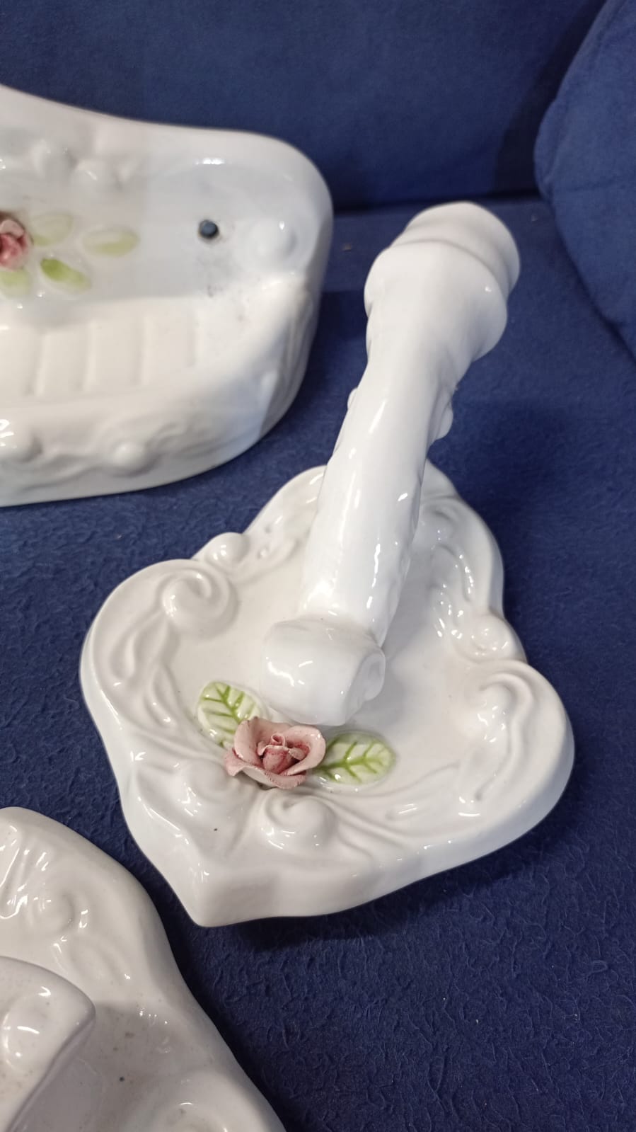 Set da bagno vintage in ceramica