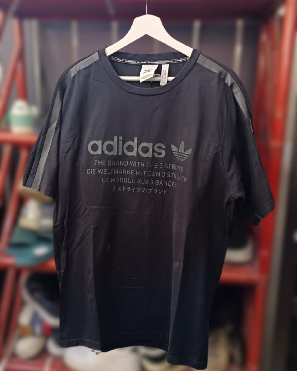Maglietta nera Adidas