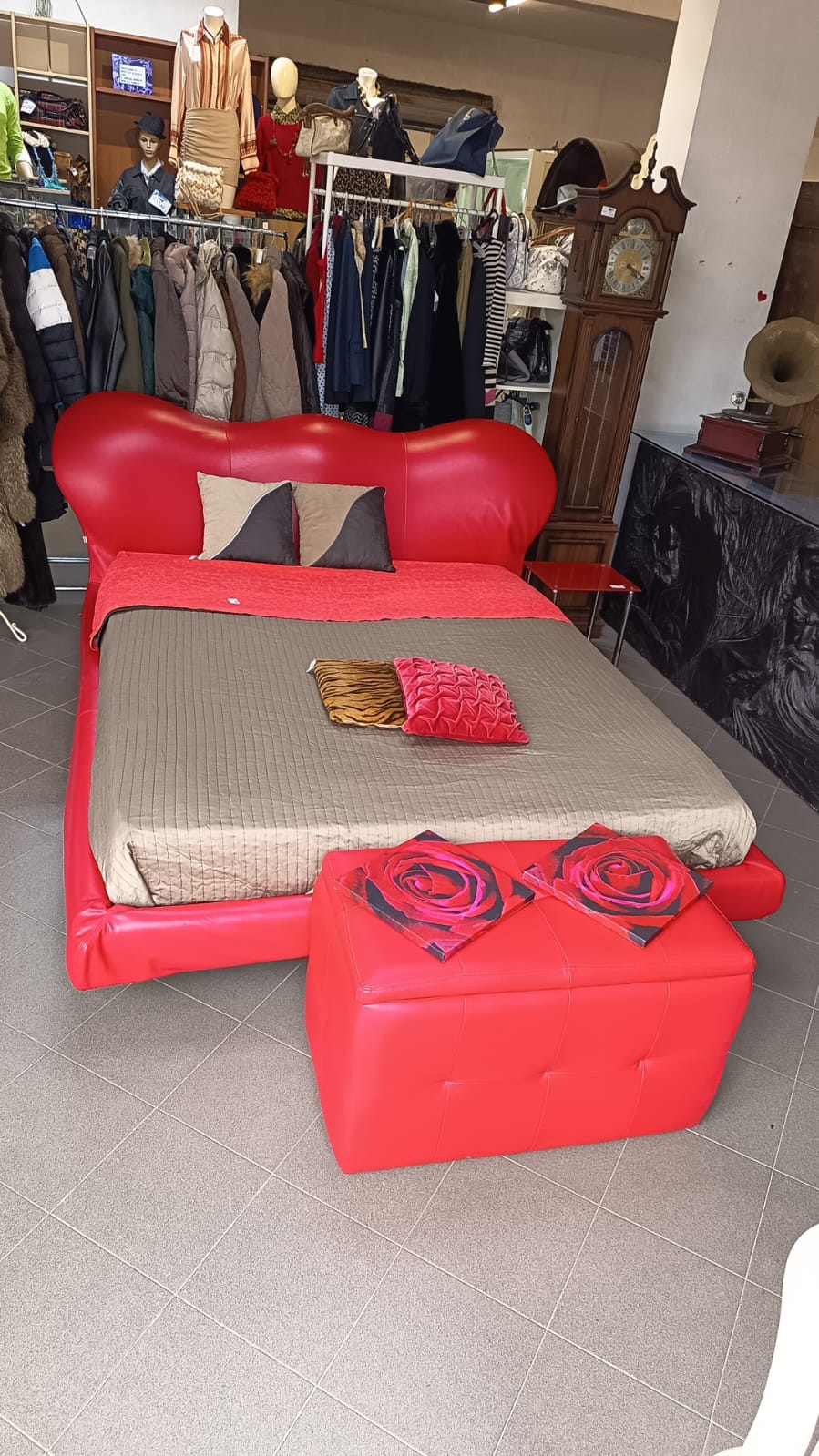 Letto Flou modello Marilyn in pelle
