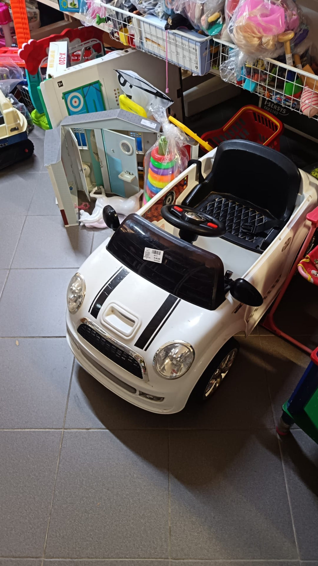 Macchina elettrica per bambino con caricabatteria