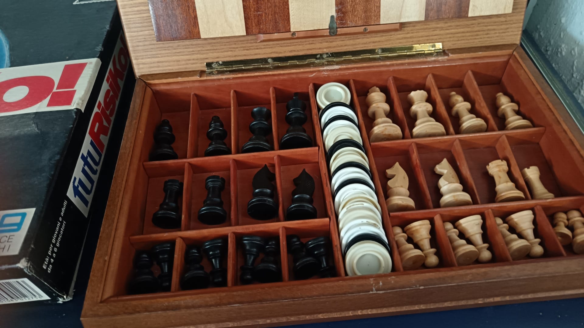 Scacchiera completa in legno