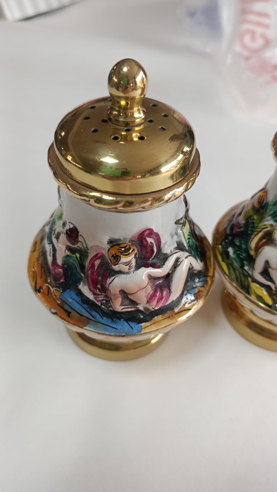 Set sale e pepe Capodimonte