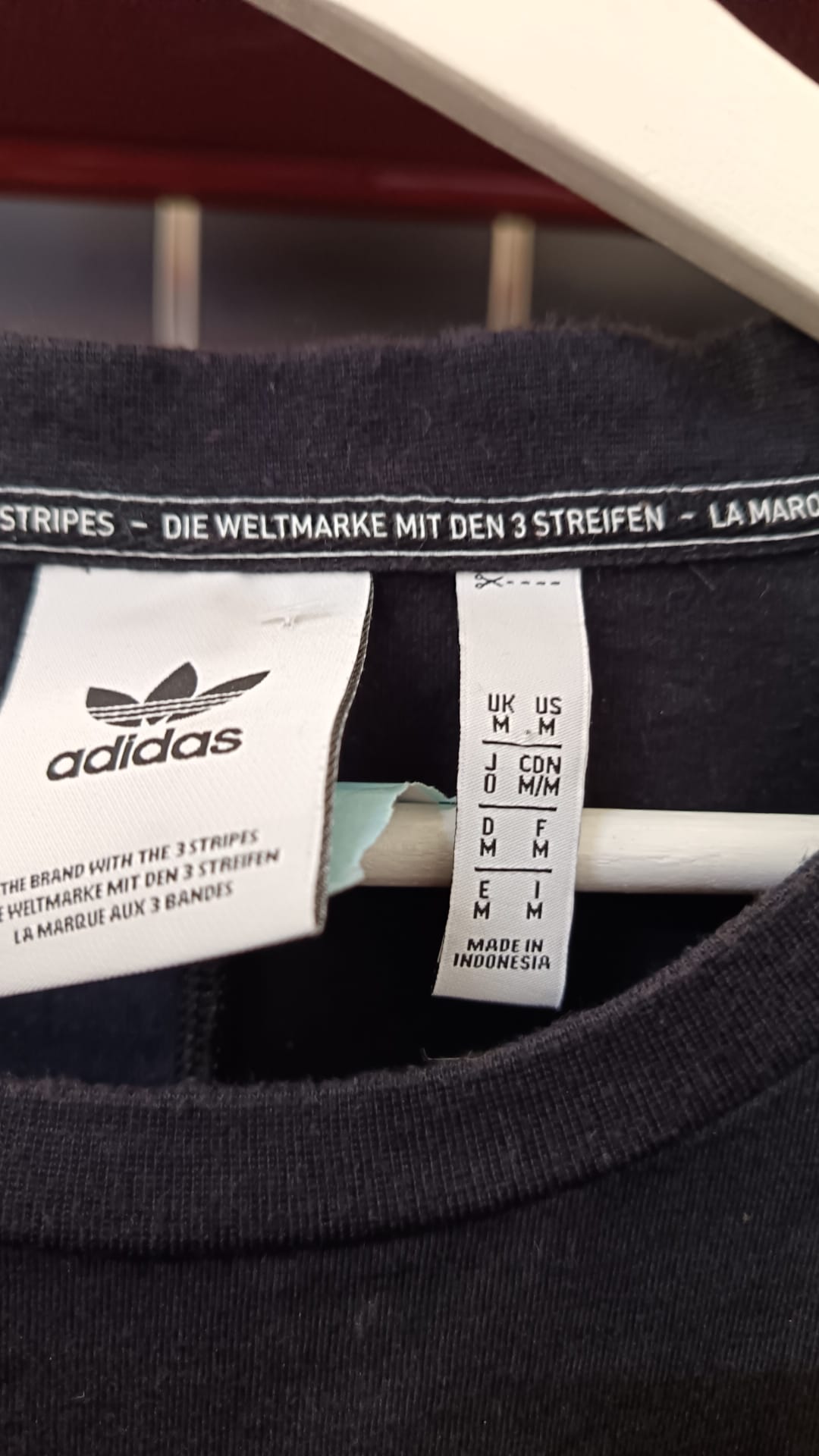 Maglietta nera Adidas