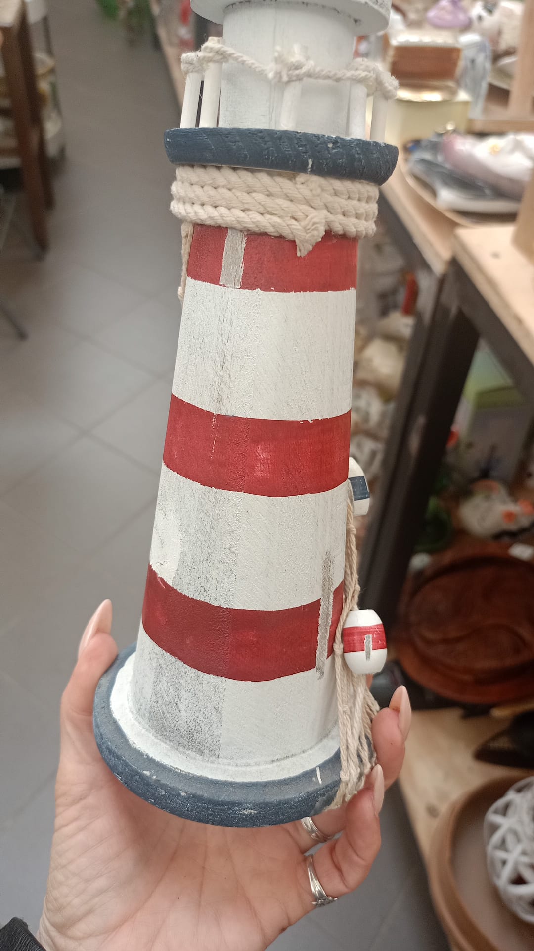 Faro in legno