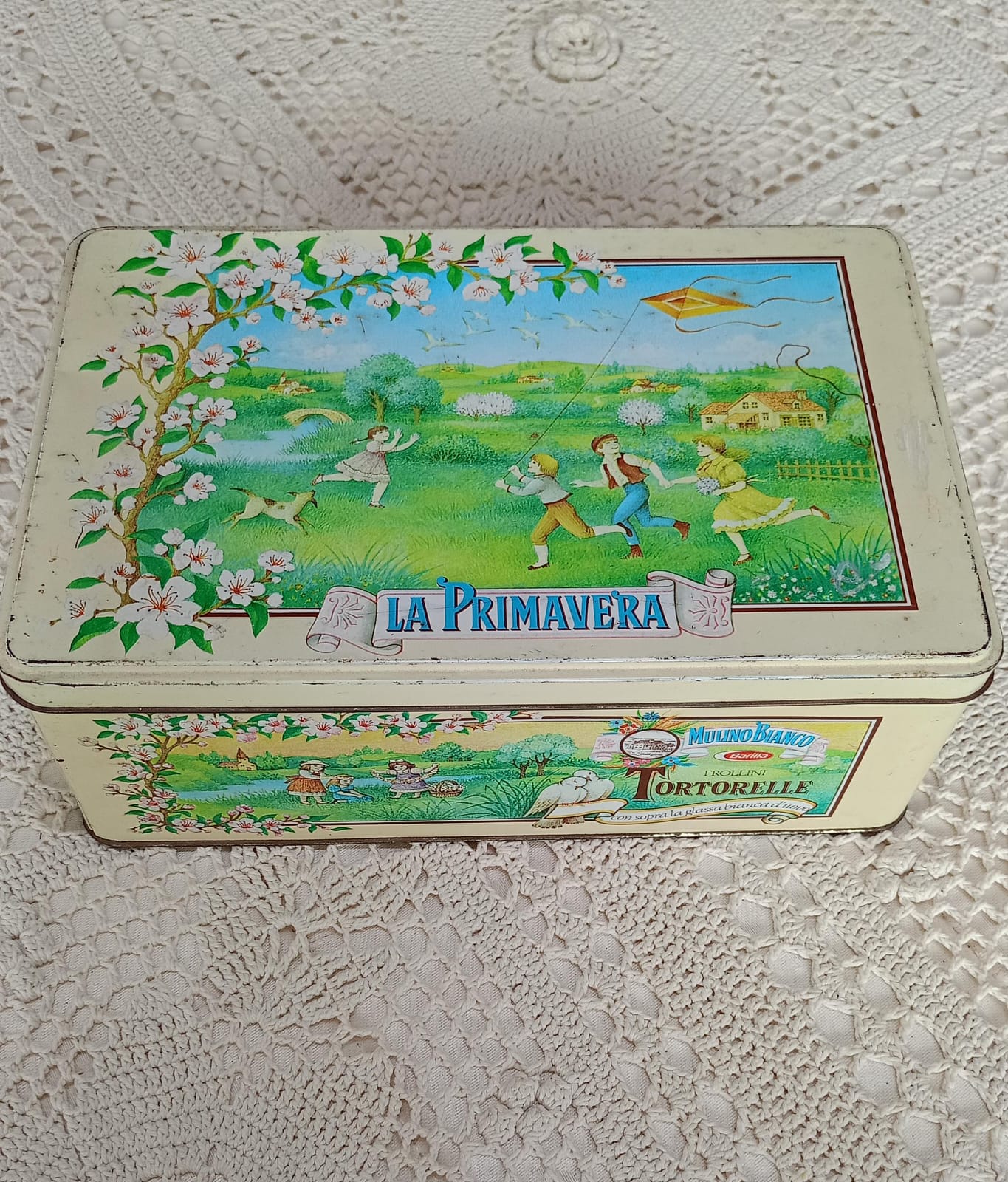 Scatola in latta Mulino Bianco vintage