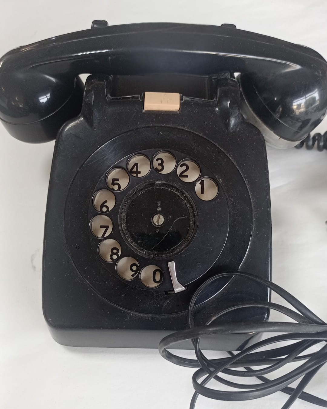 Telefono in bachelite nero Vintage