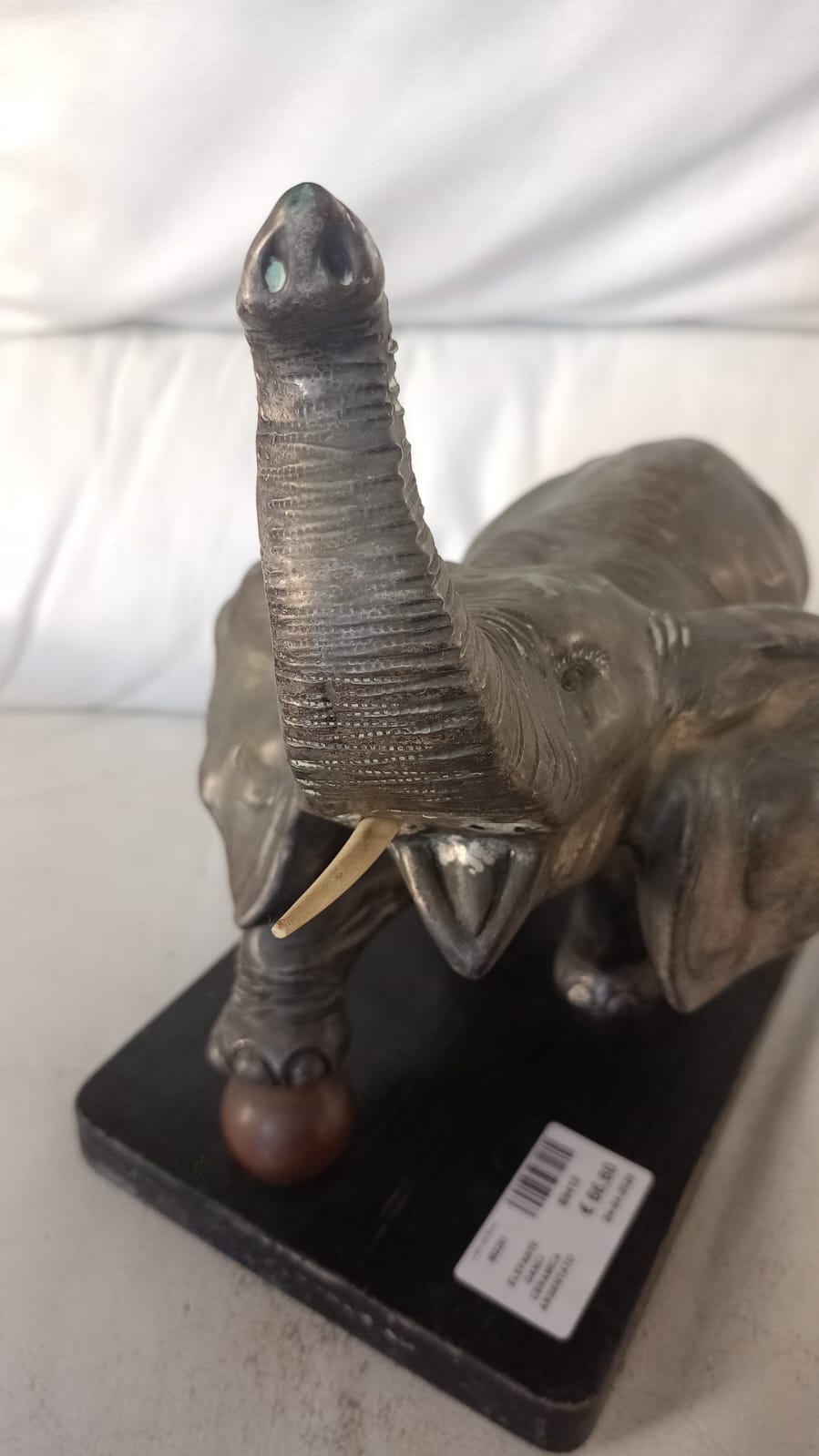 Elefante in ceramica argentato