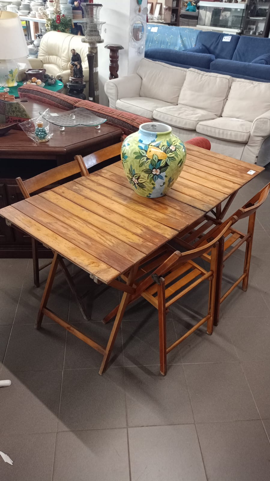 Tavolo legno richiudibile + 4 sedie