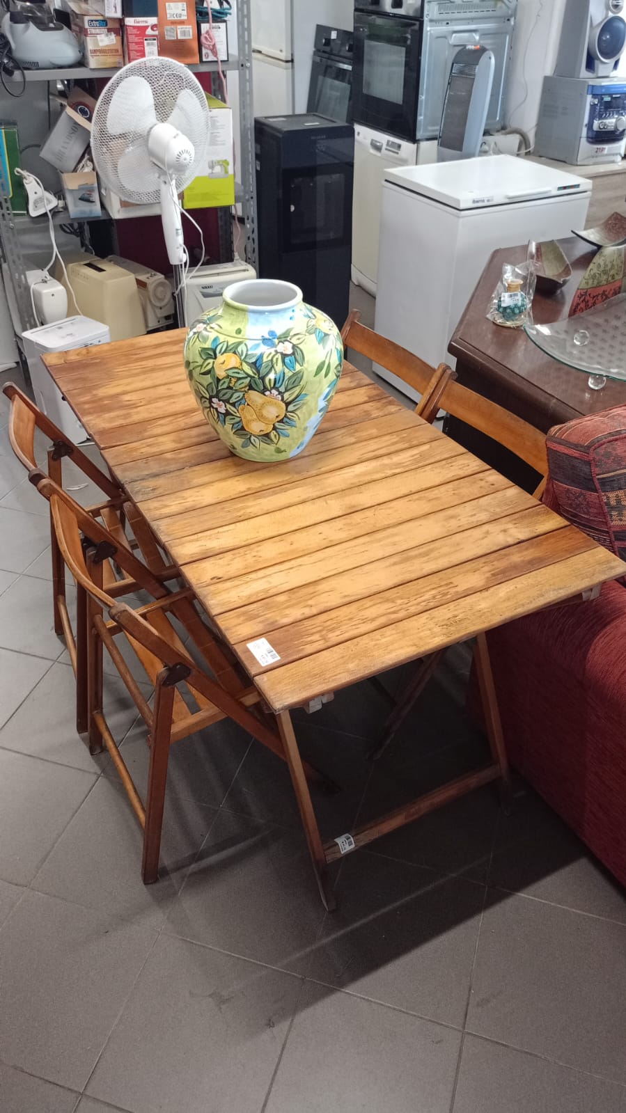 Tavolo legno richiudibile + 4 sedie