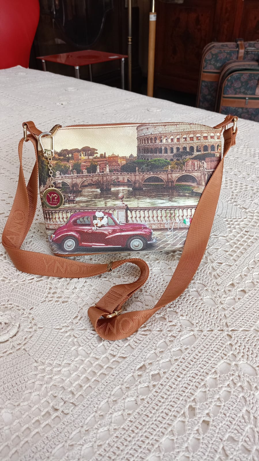 Borsa Ynot stampa Roma