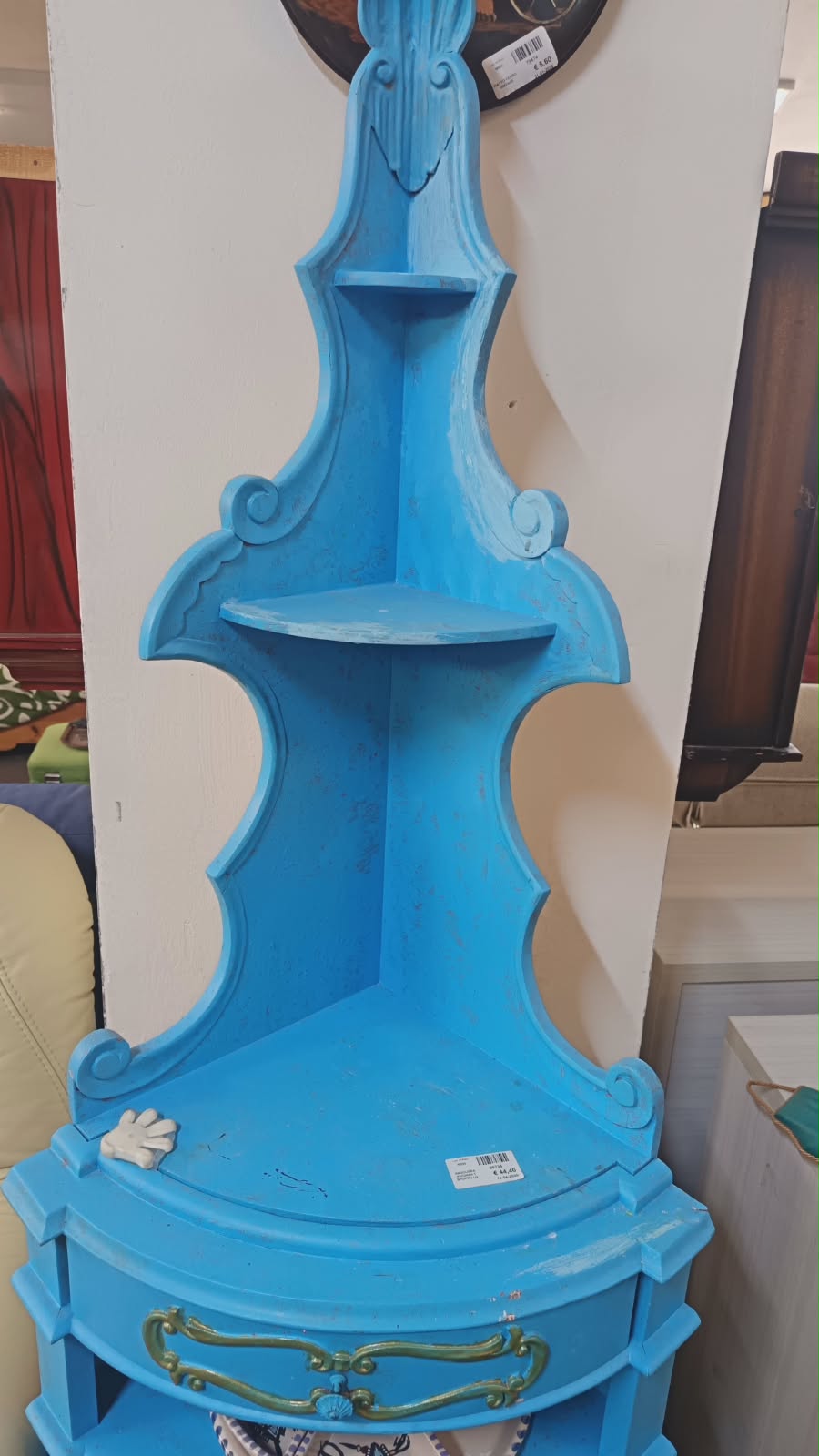 Angoliera azzurra con sportello