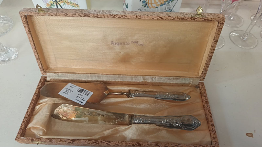 Confezione di palette d'argento per dolce