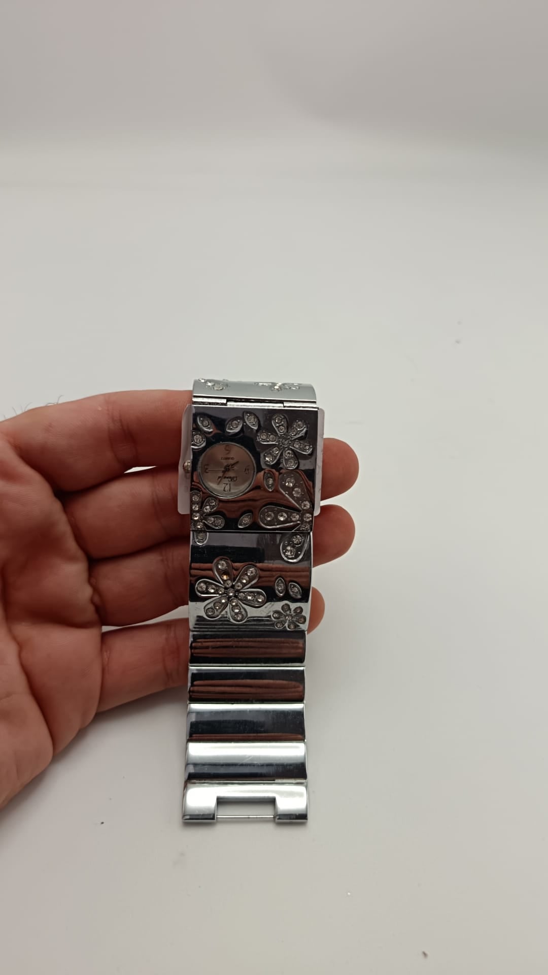 Orologio semi rigido con brillantini