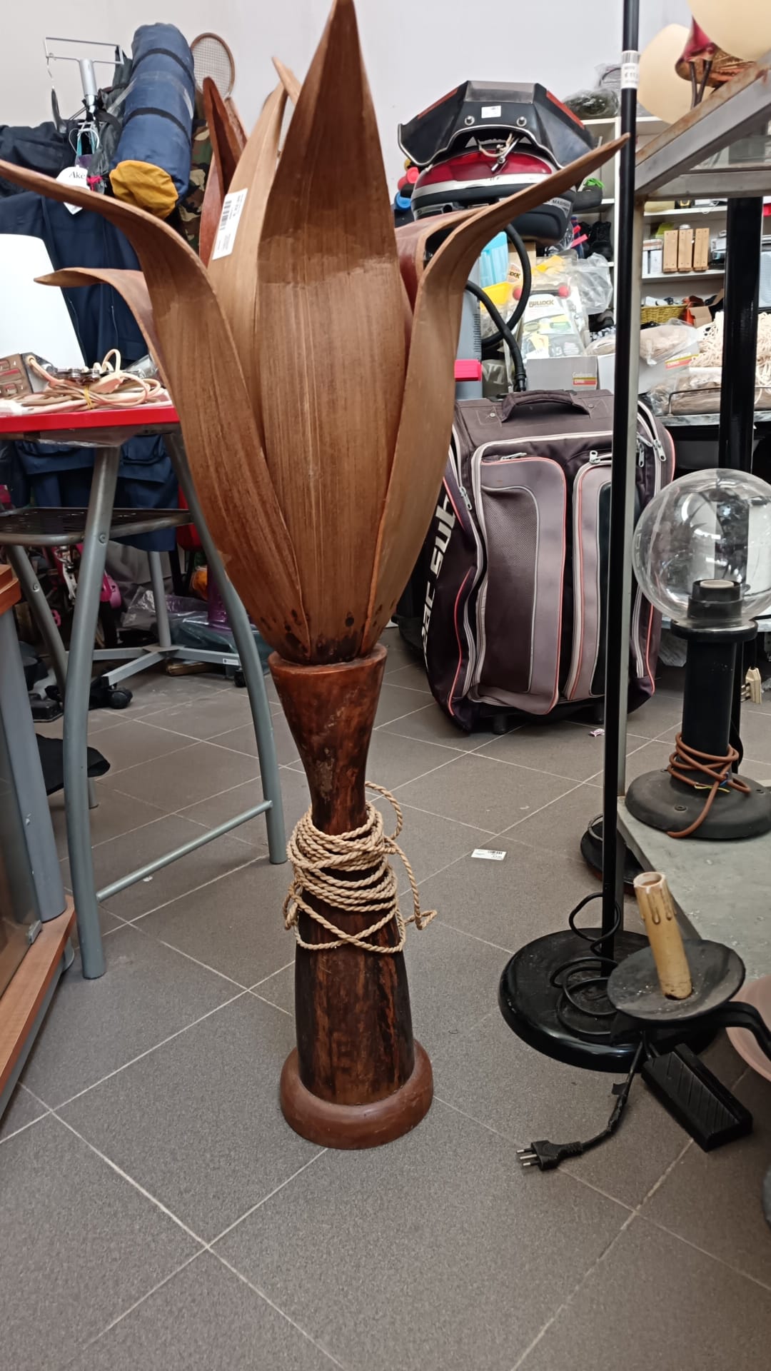 Lampada a forma di pianta