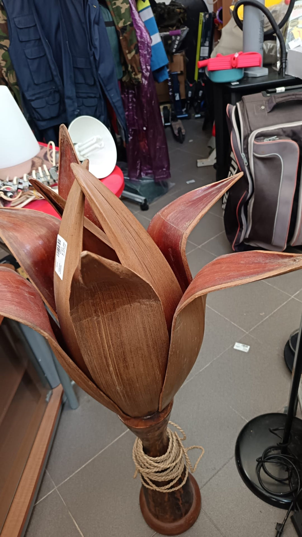 Lampada a forma di pianta