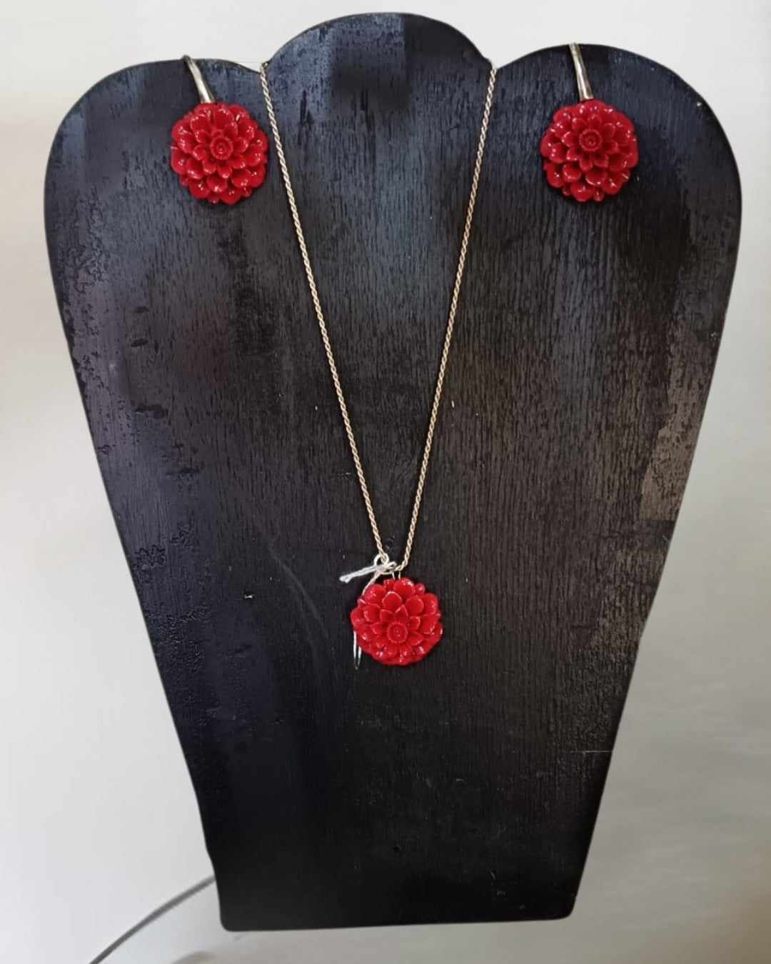 Parure collana + orecchini in argento e pasta di corallo