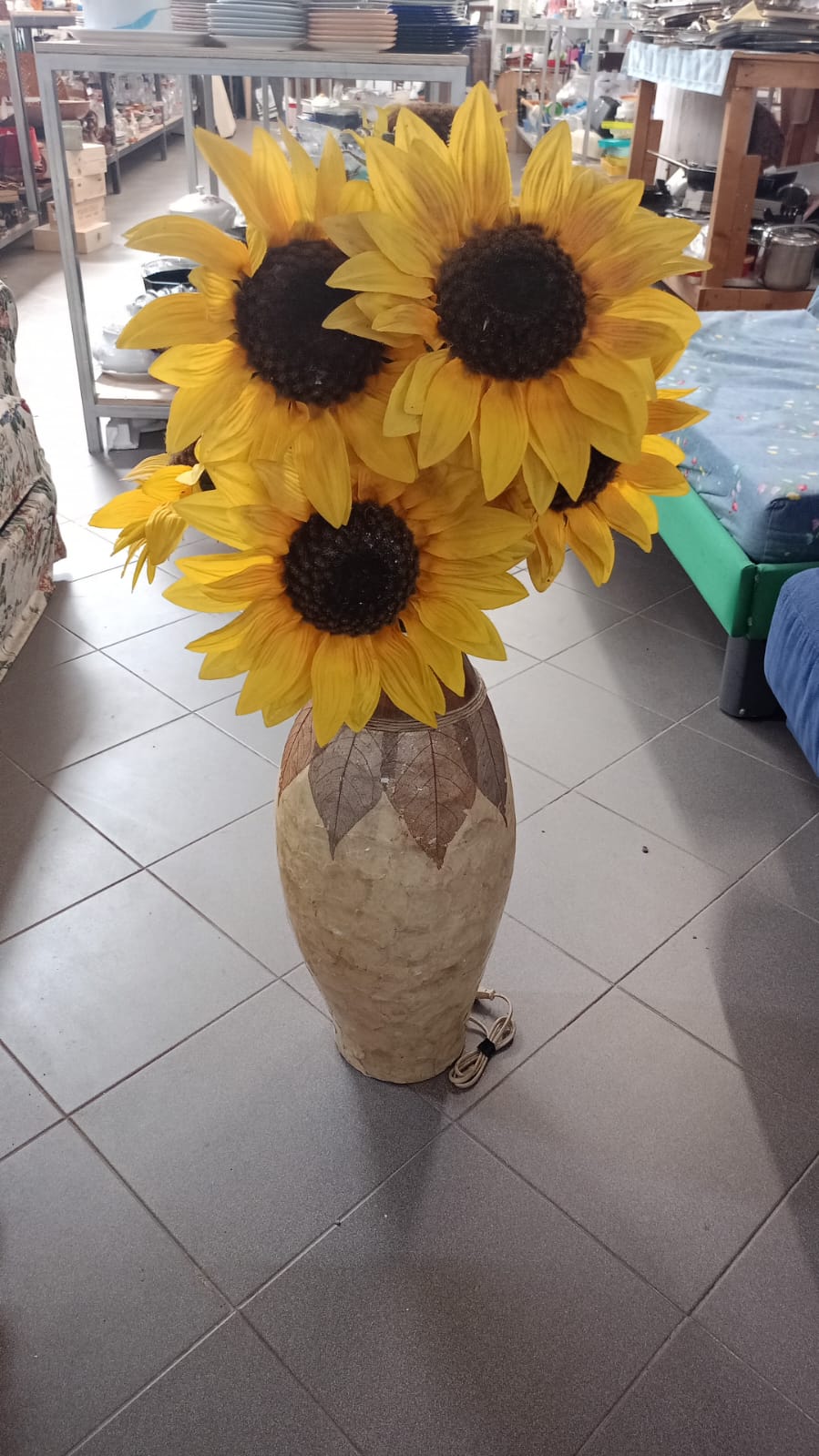 Lampada a vaso con girasoli