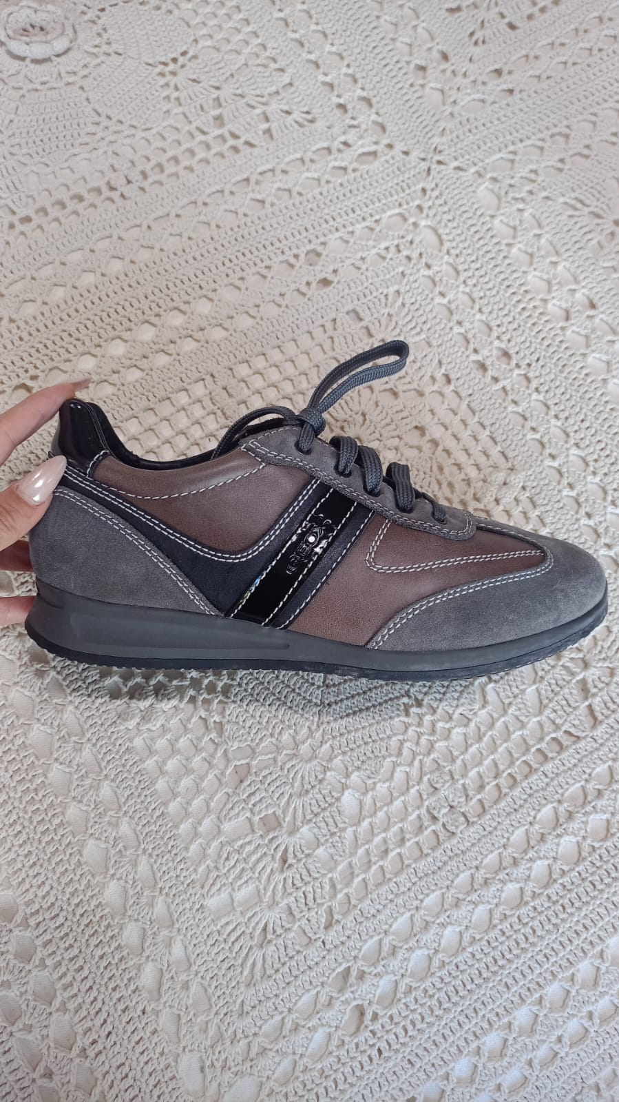 Scarpe uomo Geox in pelle scamosciata n. 43