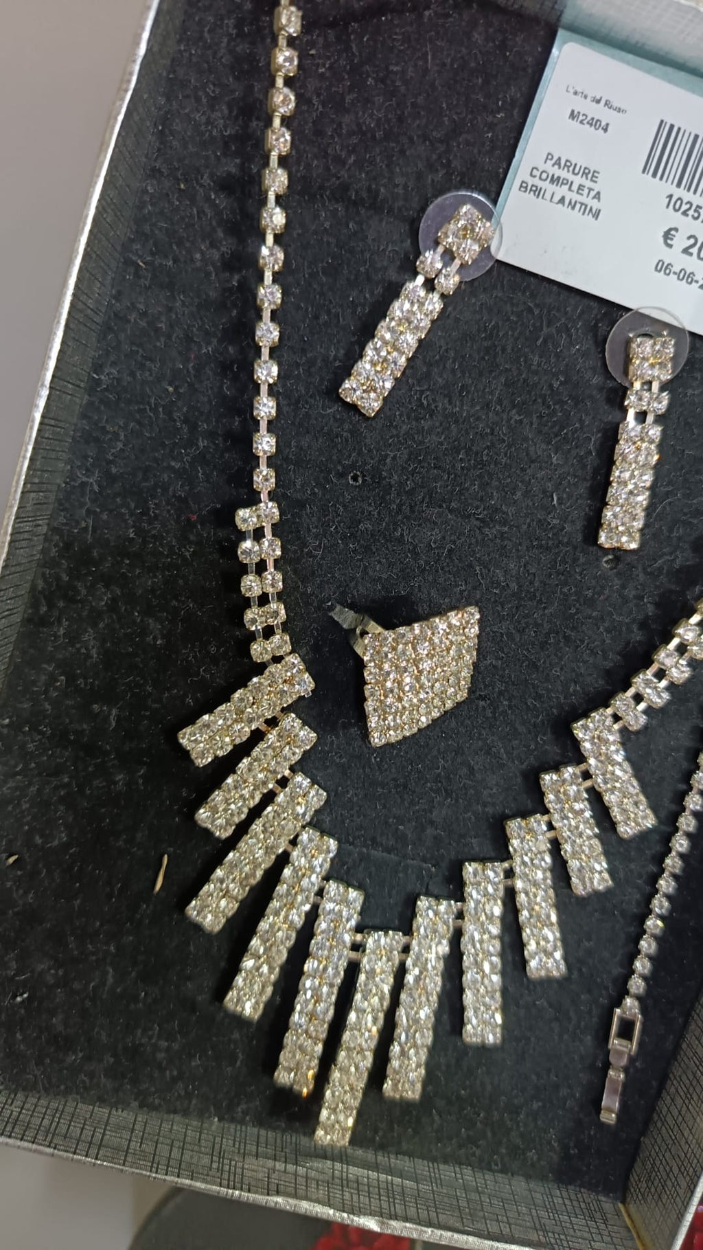 Parure completa con brillantini
