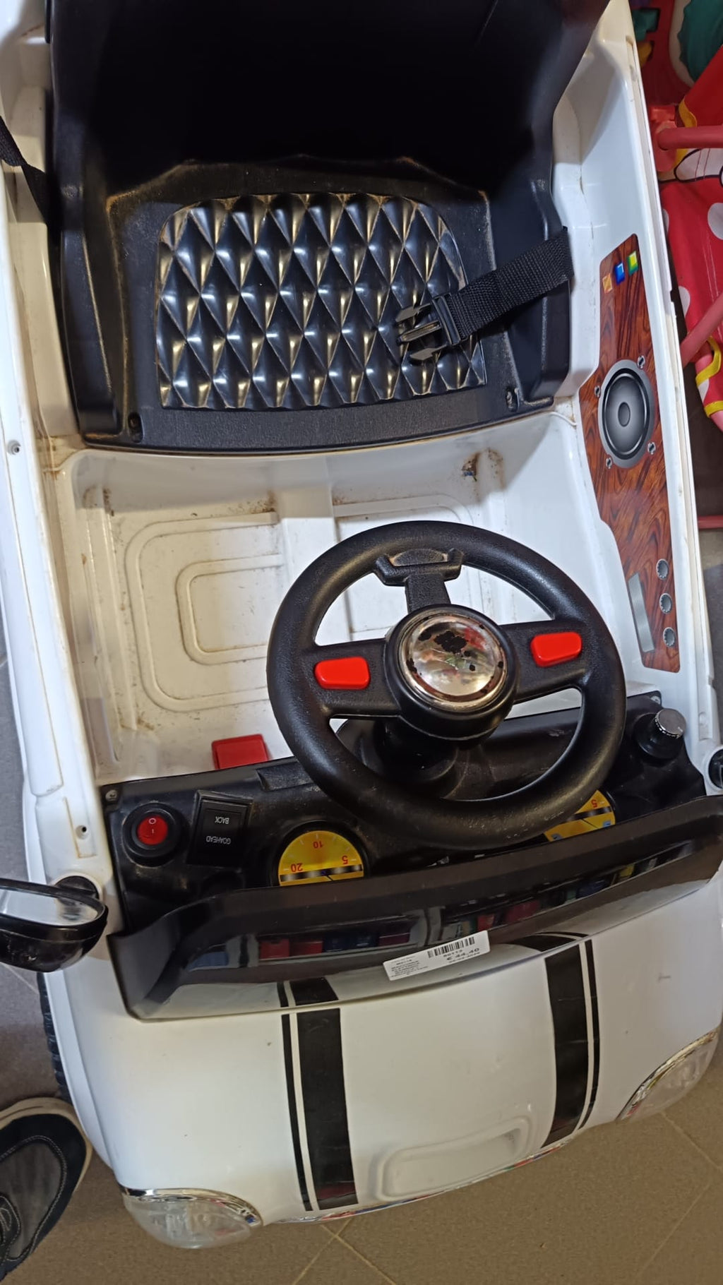 Macchina elettrica per bambino con caricabatteria