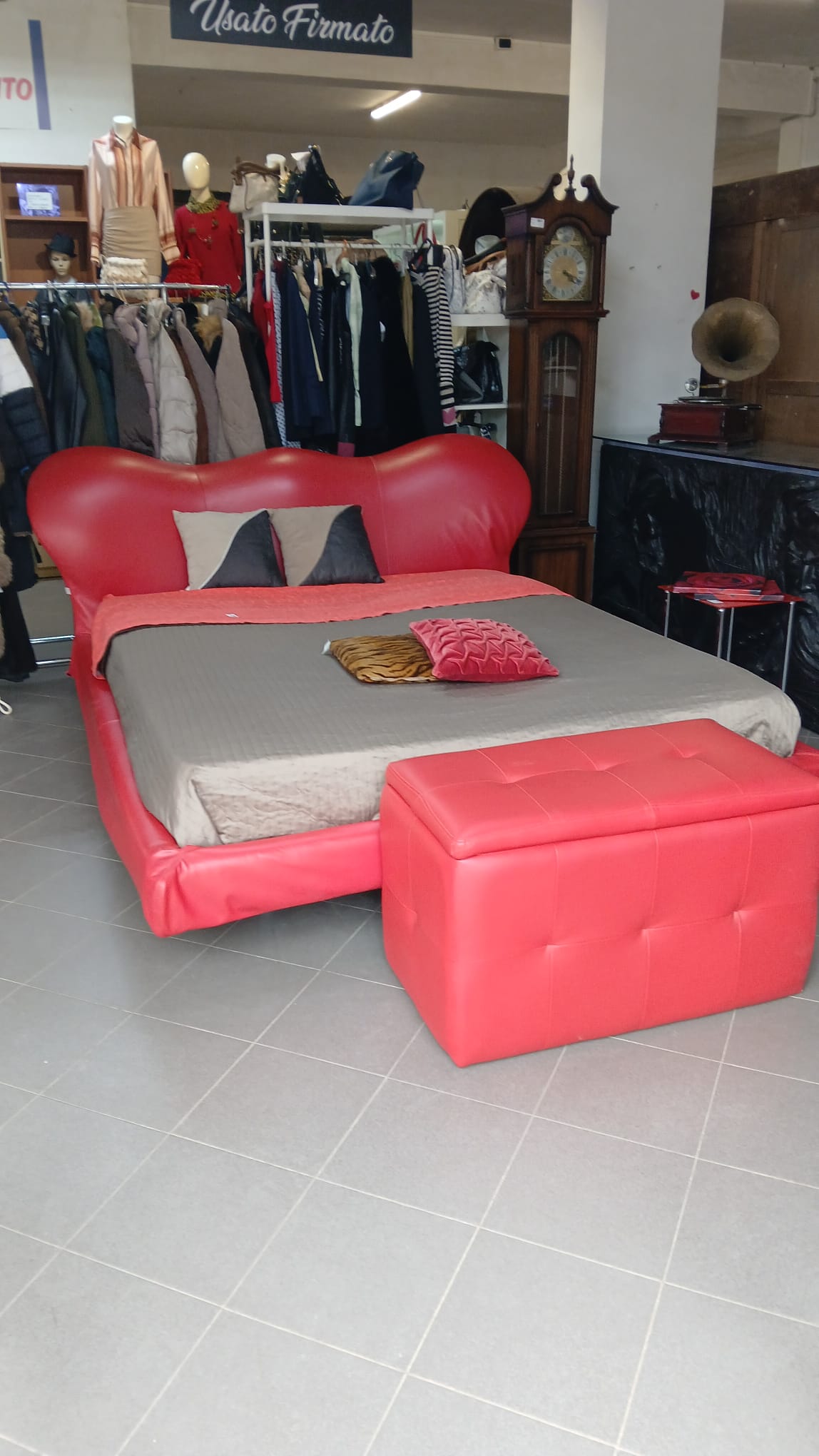 Letto Flou modello Marilyn in pelle