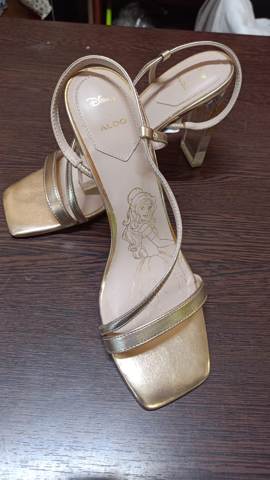 Sandalo Disney x Aldo in pelle n. 39