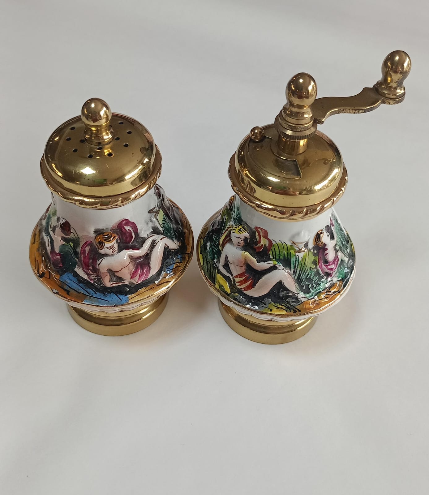 Set sale e pepe Capodimonte