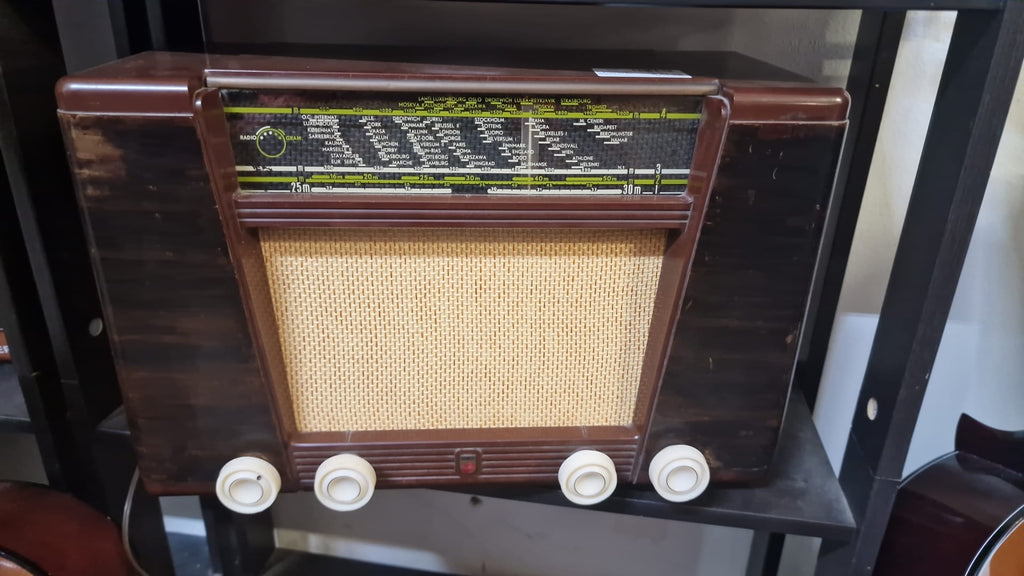 Radio vintage a valvole Philips