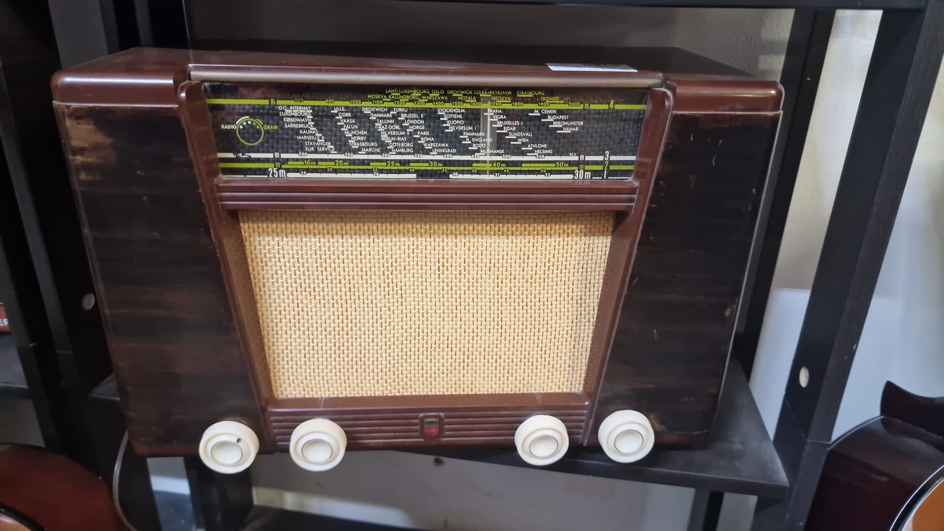 Radio vintage a valvole Philips