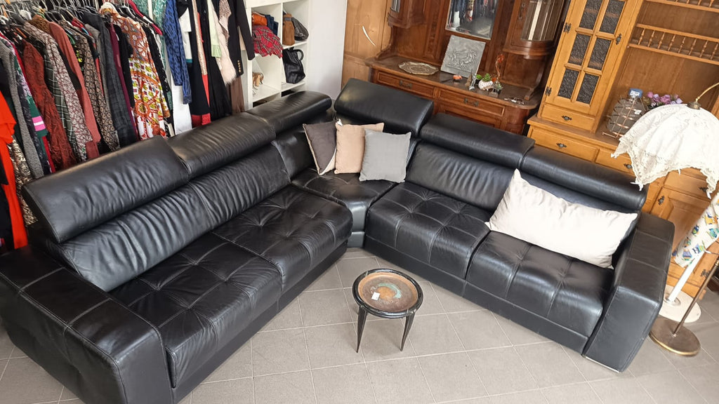 Divano angolare pelle nero