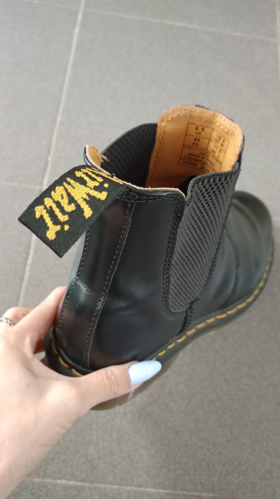 Stivaletto Dr. Martens uomo n. 44