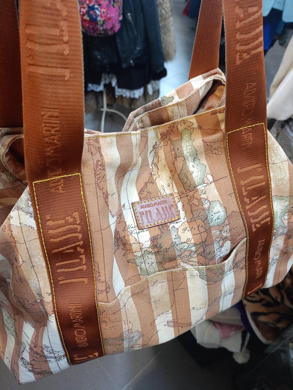 Borsa mare Alviero Martini